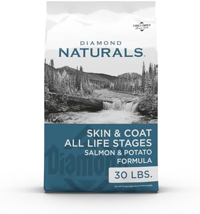 Diamond Naturals Skin & Coat Real Salmon and Potato Recipe Dry Dog Food with Quality Protein, Omega Fatty Acids, Probiotics and Essential Nutrients to Promote Healthy Skin and Coat 30lb