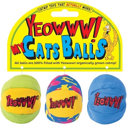 Yeowww-Catnip-My-Cats-Balls-Toys-for-Cats-3-Pack.jpg
